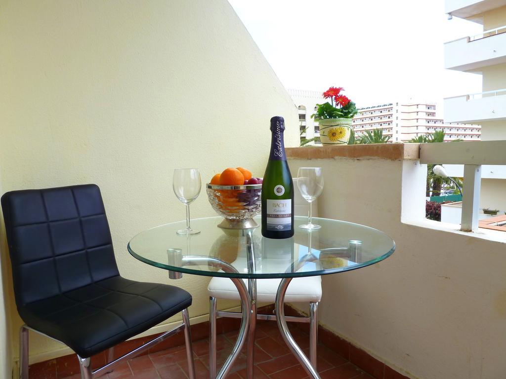 Holiday Apartment Los Tajinastes Playa de las Americas (Tenerife) Ruang foto